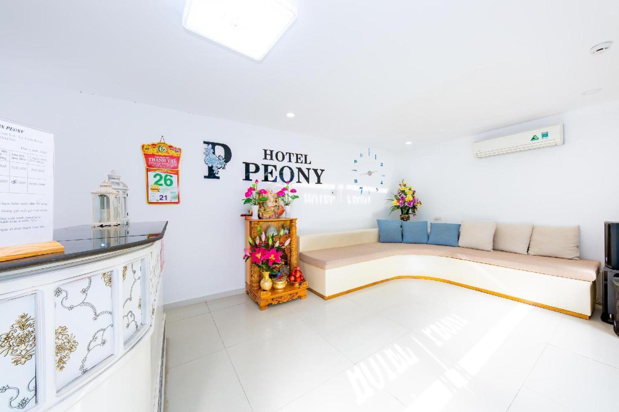 Super Oyo 598 Peony Hotel Камрань Экстерьер фото